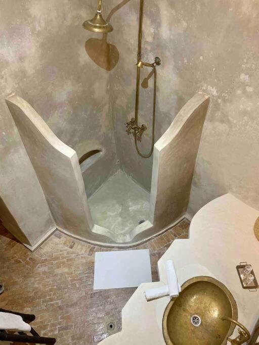 Riad Darna 4 Chambres Avec Piscine Et Petit Dejeuner Marrakesh Exterior foto