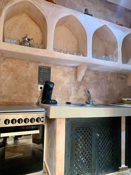 Riad Darna 4 Chambres Avec Piscine Et Petit Dejeuner Marrakesh Exterior foto