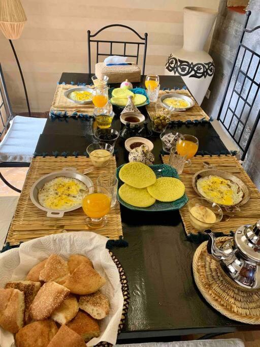Riad Darna 4 Chambres Avec Piscine Et Petit Dejeuner Marrakesh Exterior foto