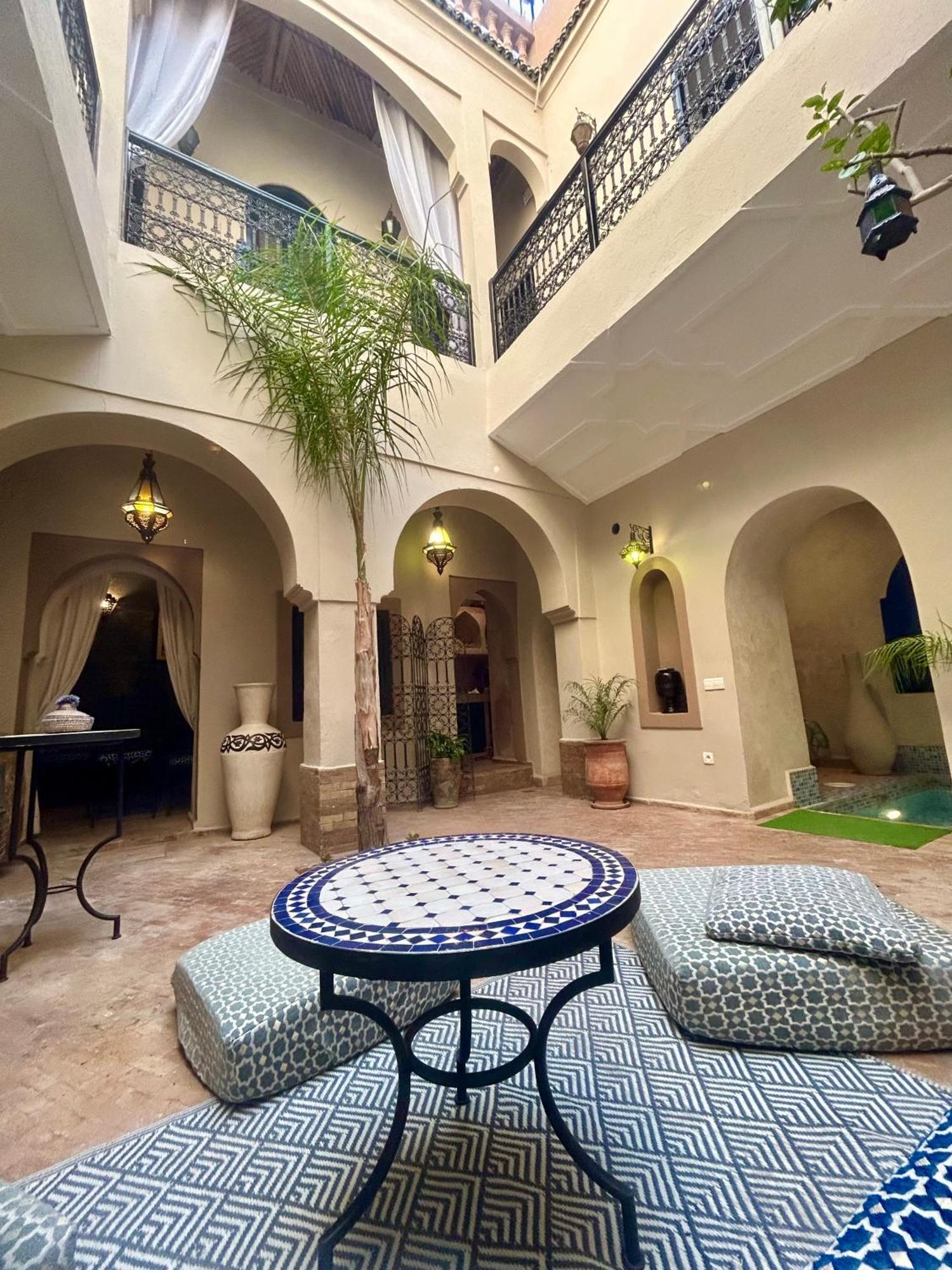 Riad Darna 4 Chambres Avec Piscine Et Petit Dejeuner Marrakesh Exterior foto